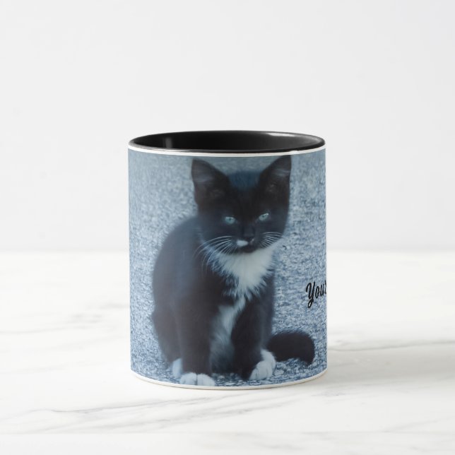 Personalize Tuxedo Schwarzweiß Kitten Tasse (Zentrum)