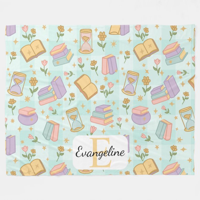 Personalized Bookish Magic Green Pastel Girly Name Fleecedecke (Vorderseite (Horizontal))