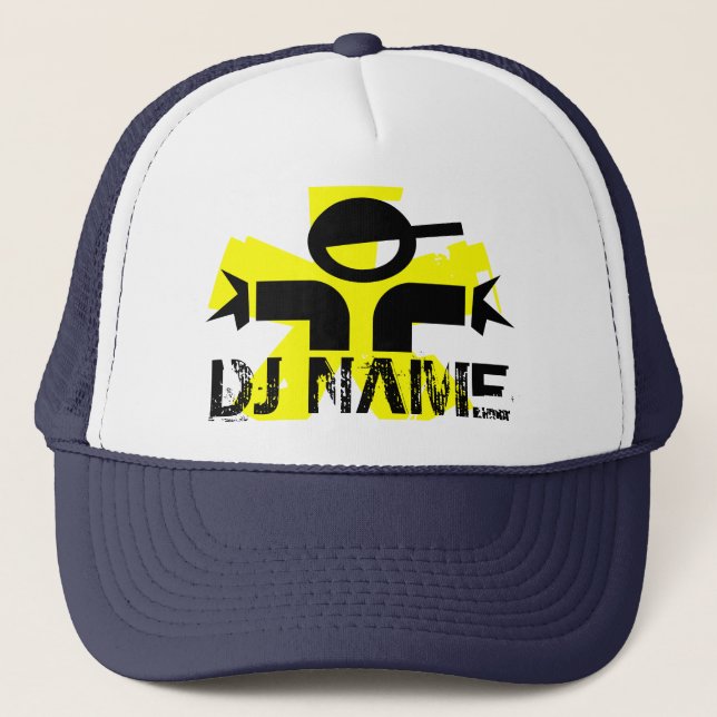 Personalized DJ hat with custom name Truckerkappe (Vorderseite)