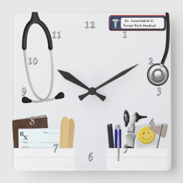 Personalized Doctor's Coat Quadratische Wanduhr