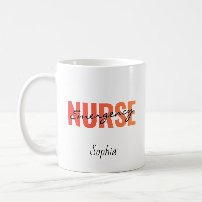 Personalized Emergency Nurse Bold Typography Kaffeetasse (Links)