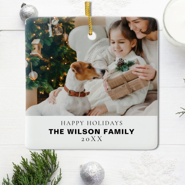 Personalized Family Photo With Pets Christmas Keramikornament (Von Creator hochgeladen)