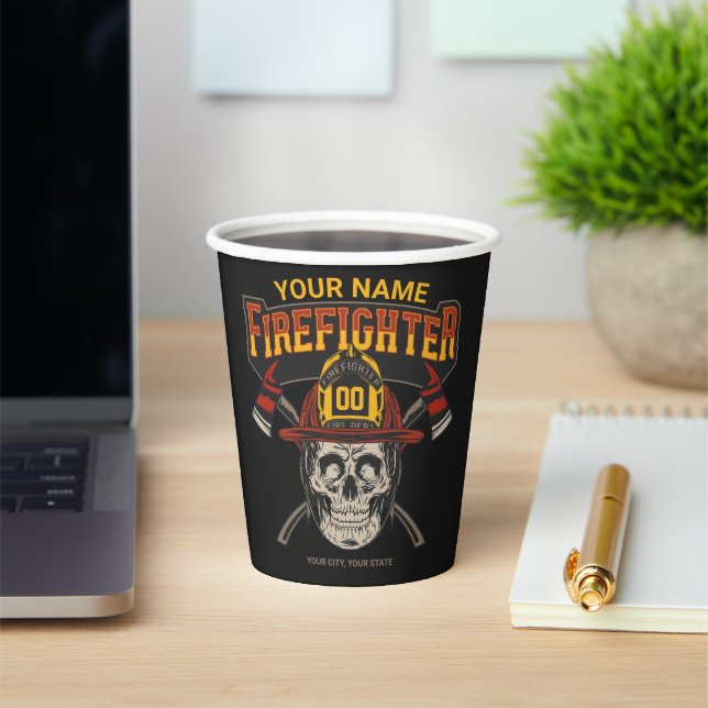 Personalized Fireman Skull Helmet Achse Firefighte Pappbecher (InSitu)