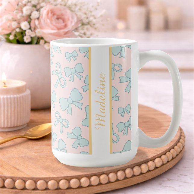 Personalized Girl Cute Bow Name Blue Pink Kaffeetasse (Von Creator hochgeladen)