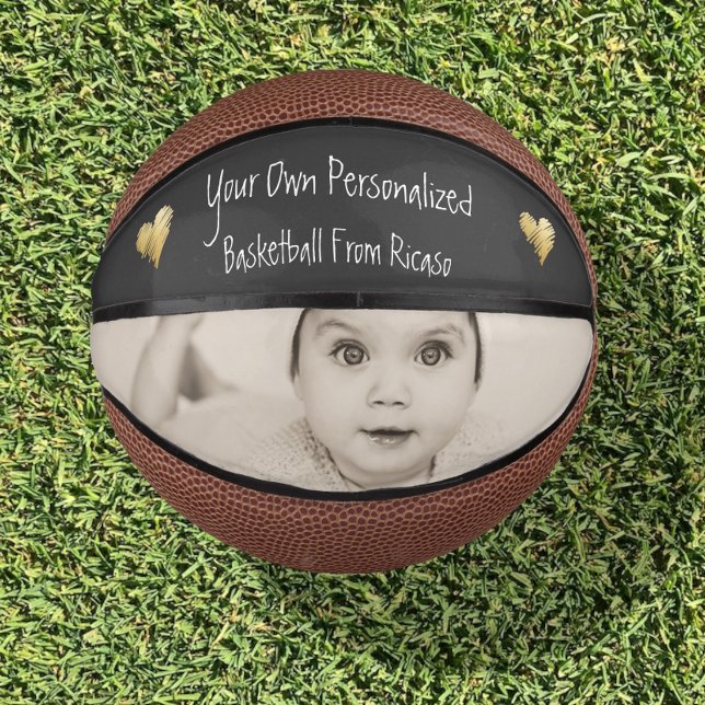Personalized Gold Heart Detailed Mini Basketball (Von Creator hochgeladen)