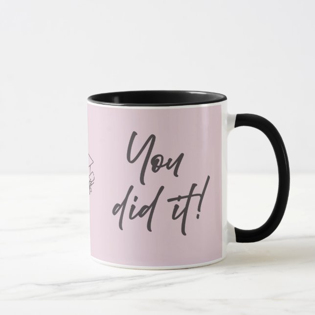 Personalized Graduate Mug – Elegant Script Style Tasse (Rechts)