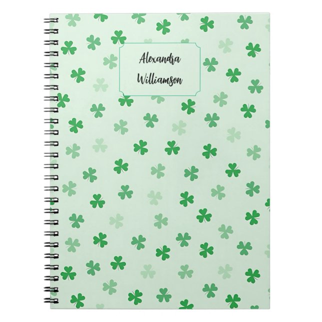 Personalized Green Clover Notebook | Minimal Lucky Notizblock (Vorderseite)