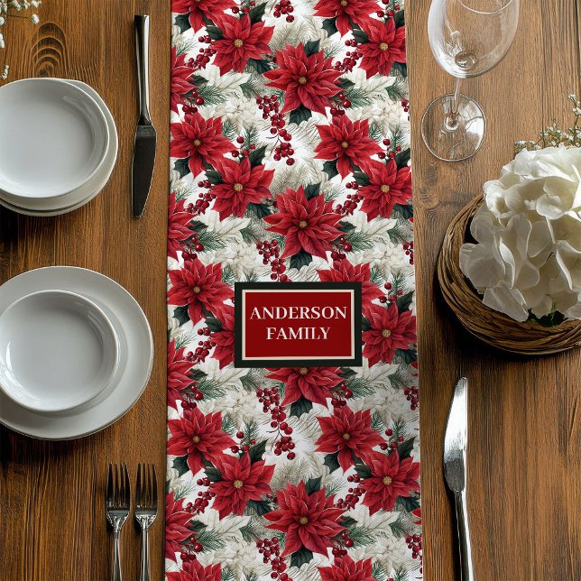 Personalized Holiday Runner Red Green Chic Touch Mittelgroßer Tischläufer (Personalized Holiday Runner Red Green Chic Touch)
