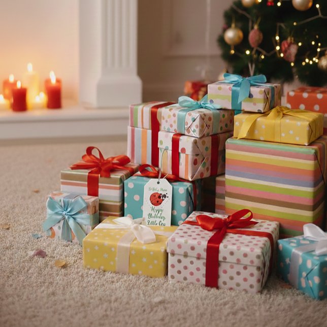 Personalized Ladybug Birthday Gift Tag Geschenkanhänger (Personalized ladybug birthday gift tag adding a sweet, thoughtful touch to children’s gifts.)