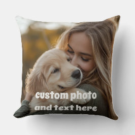 "Personalized Memorial Pillow Girl Hugging Dog" Kissen