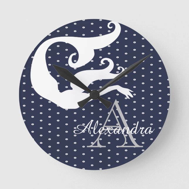 Personalized Mermaid White Navy blue monogrammed  Runde Wanduhr (Vorderseite)