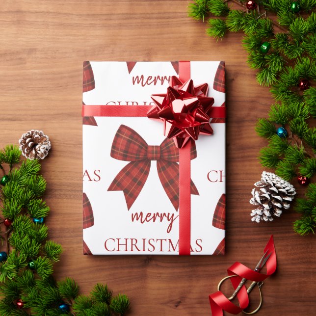 Personalized Merry Christmas | Red Plaid Bow Geschenkpapier (Feiertagsgeschenk)