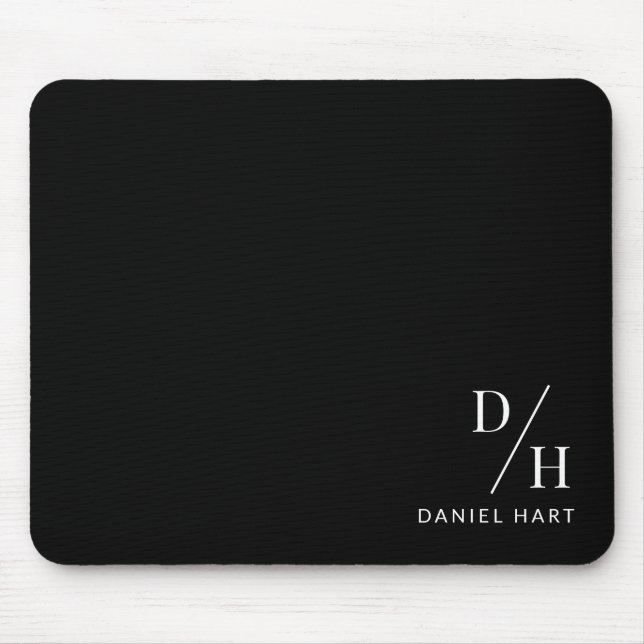 Personalized Minimalist Initial Name Black Mousepad (Vorne)
