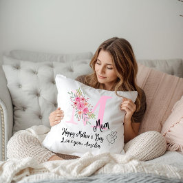 Personalized Mom Initial Throw Pillow Kissen