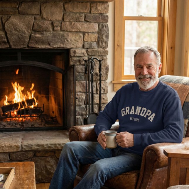 Personalized New Grandpa Est Date Father's Day Sweatshirt (Von Creator hochgeladen)