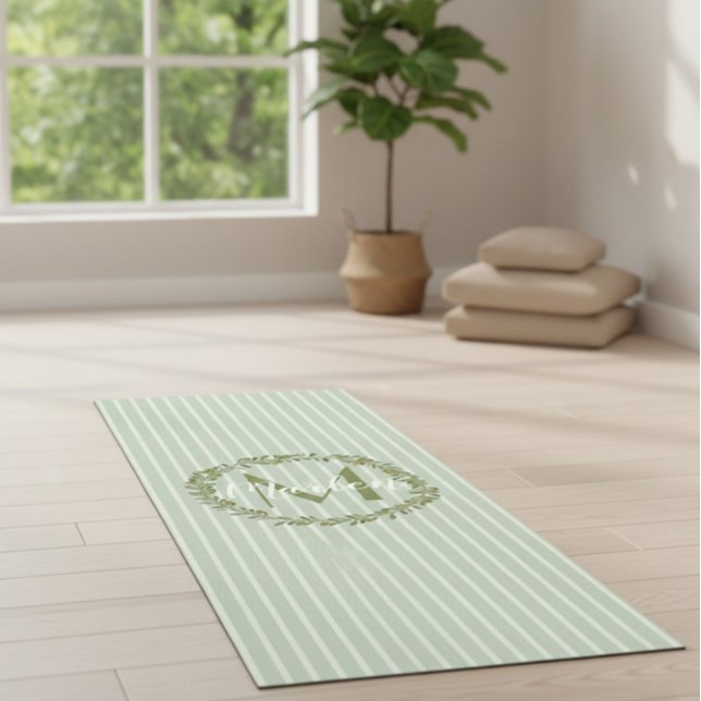 Personalized Olive Wreath Monogram  Yogamatte (Von Creator hochgeladen)