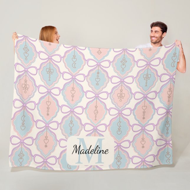 Personalized Pastel Bows Monogram Name Blanket Fleecedecke (Beispiel)