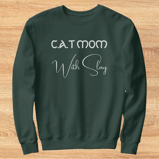Personalized Pet Lover White Script Cat Mom Green Sweatshirt (Von Creator hochgeladen)
