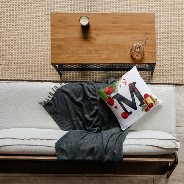 Personalized pillow with Letter Kissen (Von Creator hochgeladen)