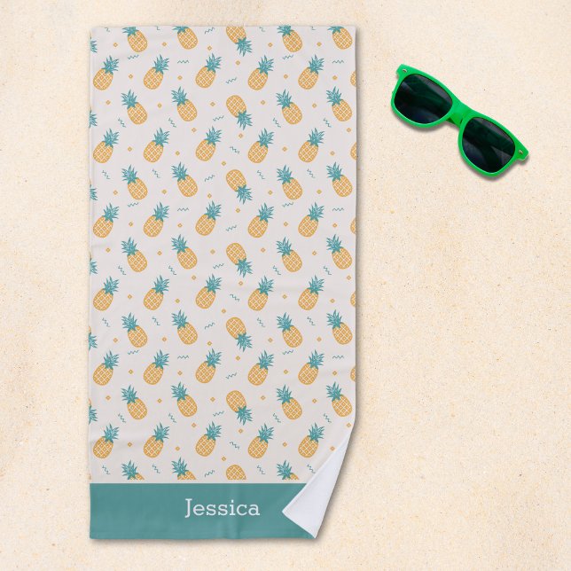 Personalized Pineapple Beach – Tropical Strandtuch (Von Creator hochgeladen)