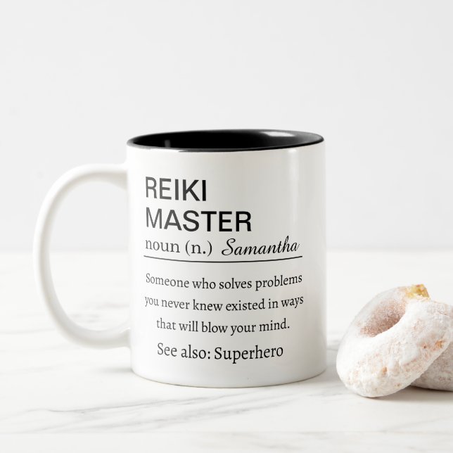 Personalized Reiki Master  Definition  Zweifarbige Tasse (Mit Donut)