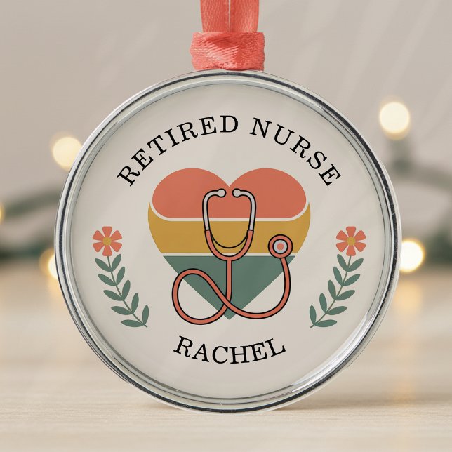 Personalized Retired Nurse Retro Heart Ornament Aus Metall (Von Creator hochgeladen)