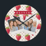 Personalized Retro Strawberry Polka Dot Vintage Runde Wanduhr<br><div class="desc">Strawberries are one of those happy, classic designs that instantly make people smile. This customized retro strawberry collection creates a style that is both nostalgic and modern by fusing a soft, traditional polka dot background with amusing vintage charm. Sweet, colorful strawberries are strewn throughout a delicate dotted pattern in this...</div>