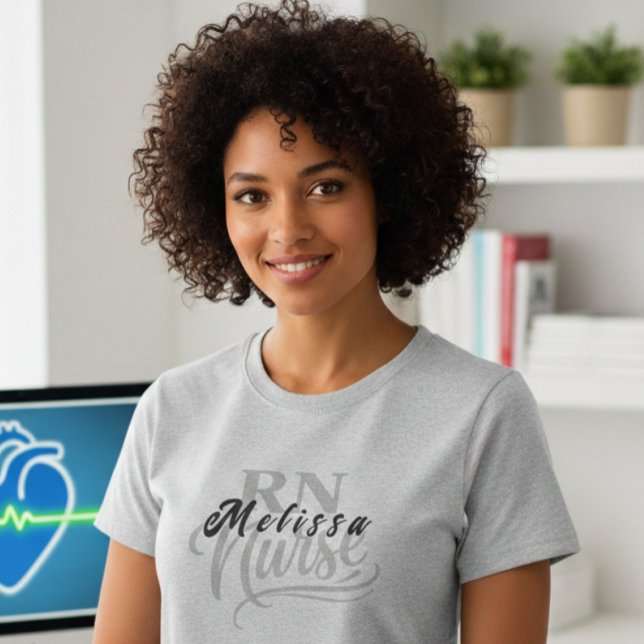 Personalized RN Name T-Shirt for Women (Von Creator hochgeladen)