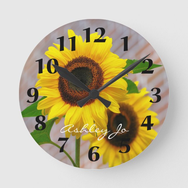 Personalized Sunflower Wall Clock Runde Wanduhr (Vorderseite)