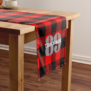 Personalized Team Buffalo Check Design on a Kurzer Tischläufer