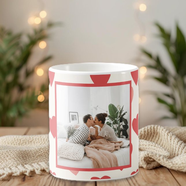 Personalized Valentine Photo Mug with Red Hearts Kaffeetasse (Von Creator hochgeladen)