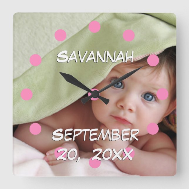 Personalized Wall Clock Baby's Name and Birth Date Quadratische Wanduhr (Vorderseite)