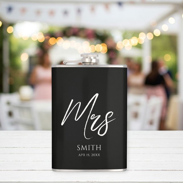 Personalized Wedding Bottle | Mr. and Mrs.  Flachmann (Von Creator hochgeladen)