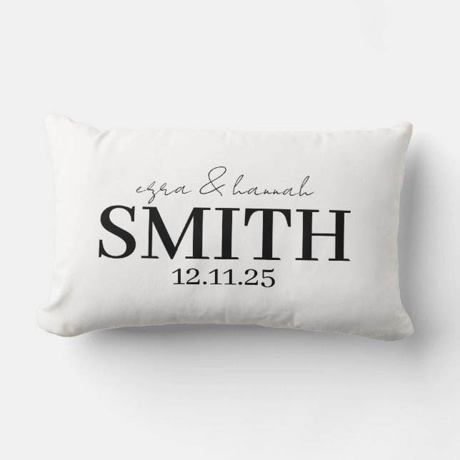 Personalized Wedding Pillow, Last Name & Date Lendenkissen (Vorderseite)