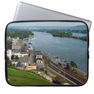 Personenzug in Rüdesheim am Rhein Laptopschutzhülle