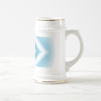 Personifizieren-Himmel blaue Diamantsteigung Bierglas