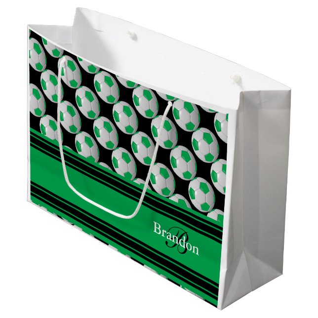 Personifizieren Sie grüne Fußbälle Große Geschenktüte (Vorderseite Schrägansicht)