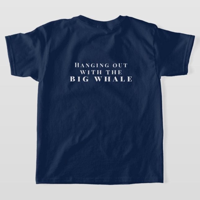 Persönliche Gestaltung des Ausgehens mit dem große T-Shirt (AblageHinten)
