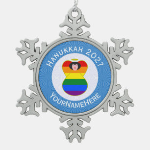 Persönlicher Gay Pride Engel mit schwarzen Haaren  Schneeflocken Zinn-Ornament