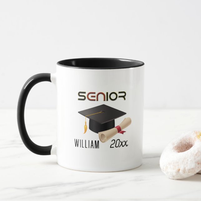 Persönlicher Name, Senior graduiert 2023 Tasse (Mit Donut)