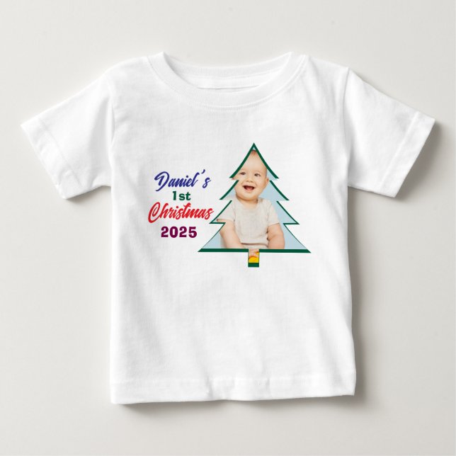 Personlized Photo Daniel's 1st Christmas Tree  Baby T-shirt (Vorderseite)
