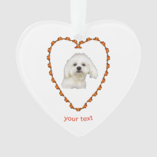 Personnaliser le chiot maltais dans l'ornement du