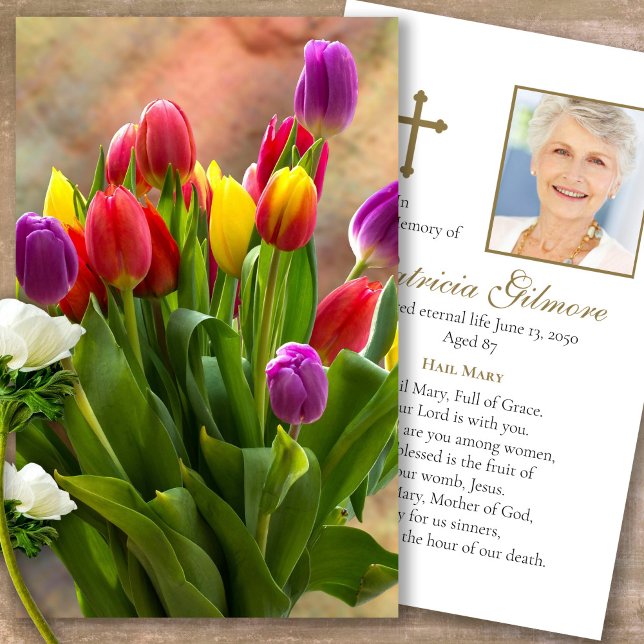 Perte funéraire Tulip Bouquet Prière Cartes de Sym (Forever in our hearts, celebration of life, in loving memory of, prayer cards for bereavement)