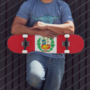 Peru-Flagge Skateboard