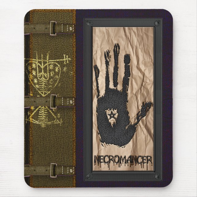 Pestliche Grimoires von Necromancy & Curses V Mousepad (Vorne)