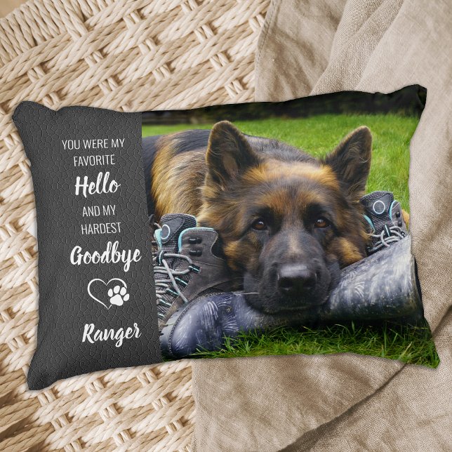 Pet Memorial - Hello Goodbye Quote - Dog Pet Loss Dekokissen (Von Creator hochgeladen)