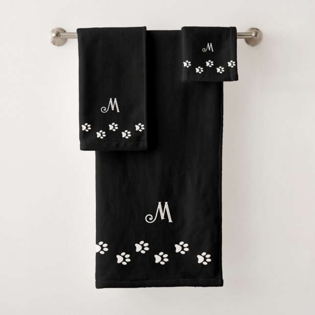 Pet Paws & Monogram on Black Badhandtuch Set (Insitu)