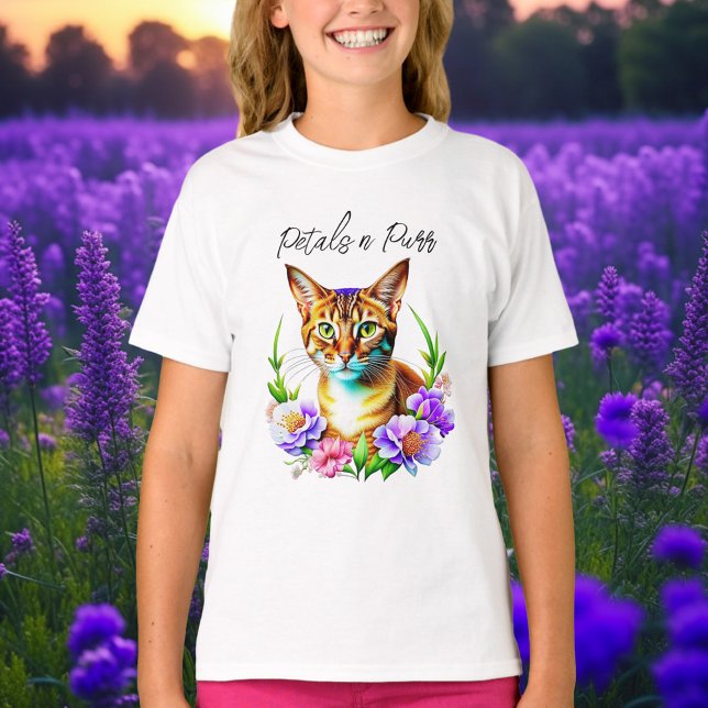 Petalen und Niedliche Katze und Hübsche Blume T-Shirt (Von Creator hochgeladen)