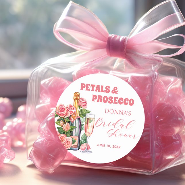 Petalen und Prosecco Flaschen und Rose Brautparty Runder Aufkleber (Von Creator hochgeladen)