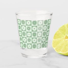 Petals In Silence 03. Florales Muster. Schnapsglas
